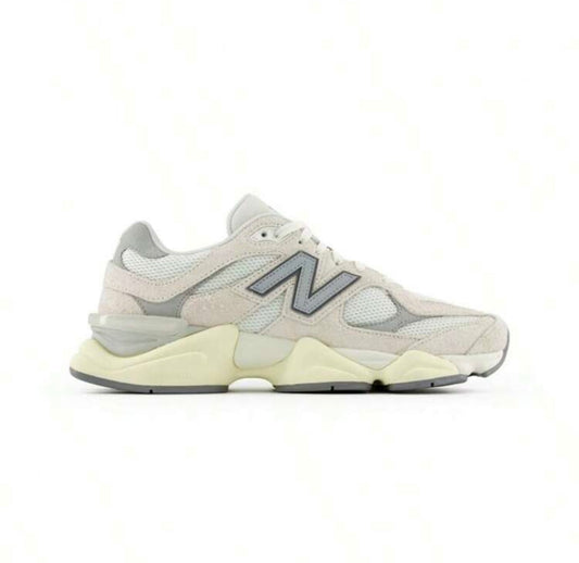9060- New Balance Sneakers